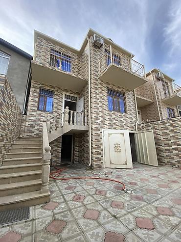 Həyət evləri və villaların satışı: 🔥 Fürsət villa – ideal yaşayış üçün! 🏠 3 mərtəbə, tam təmirli 🚿 2-ci — 1