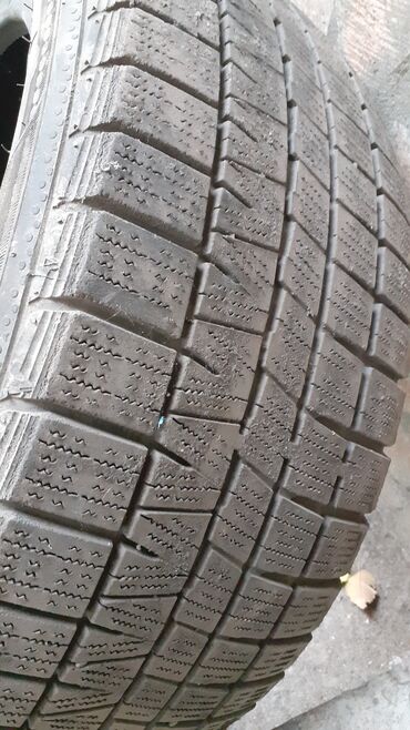 Шины: Шины 215 / 50 / R 17, Зима, Б/у, Легковые, Япония, Dunlop