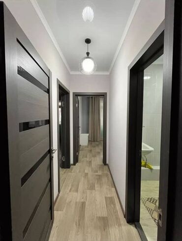 Продажа домов: Дом, 350 м², 8 комнат, Агентство недвижимости, Косметический ремонт — 11