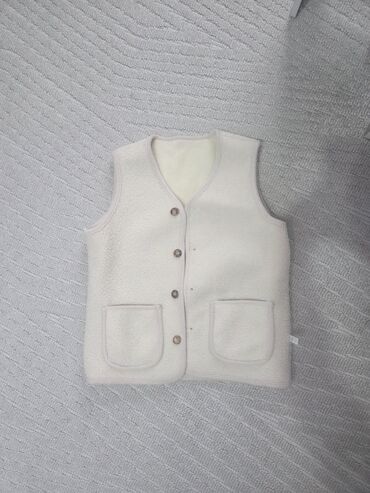 Другая женская одежда: Все это продаю за 1500с. Черный пиджак,юбку,брюки,безрукавку,голубую — 8