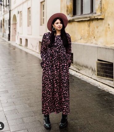 Шорты: Zara’dan alınıb. 119 azn-ə almışam. Yenidir. Xs-s ölçüyə uyğundur. 40