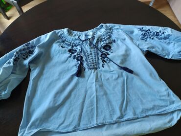 Lične stvari: Zenska bluza, S vel