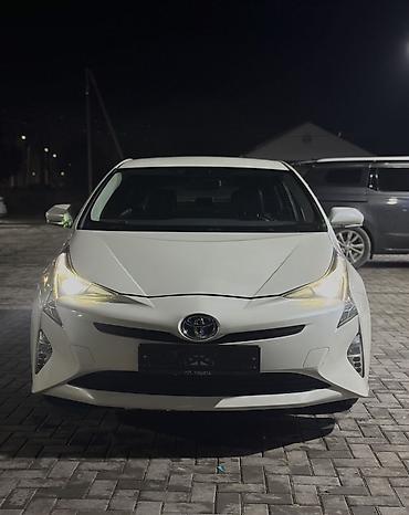 американцы: Toyota Prius: 2018 г., 1.8 л, Вариатор, Гибрид, Лифтбек — 1