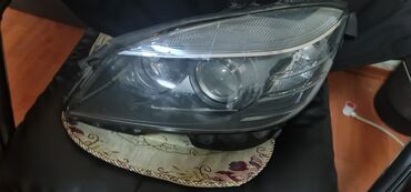 led işiq: Sol, Yaxın və uzaq vuran işıqlar Mercedes-Benz, 2008 il, Almaniya, İşlənmiş