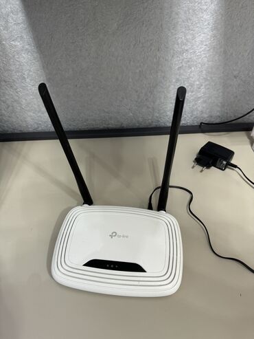 tp link 3 antenli modem: Modem Tp Link satılır. 2ay işlənib sadece hecbir problemi yoxdur