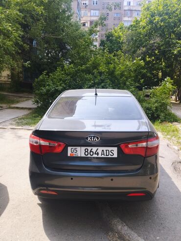 купить машину в рассрочку без банка: Kia Rio: 2014 г., 1.4 л, Механика, Бензин, Седан