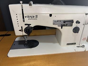 Klasične šivaće mašine: Šivaća mašina Bagat (model 726 Višnjak) sa originalnim drvenim — 8