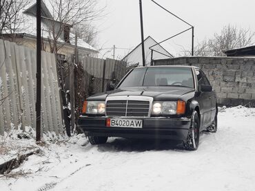 на мерс: Mercedes-Benz W124: 1990 г., 3 л, Механика, Бензин, Седан