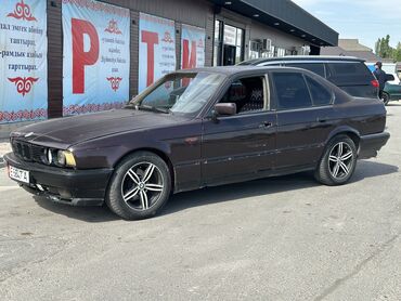 бмв машины: BMW 5 series: 1992 г., 2 л, Механика, Бензин, Седан