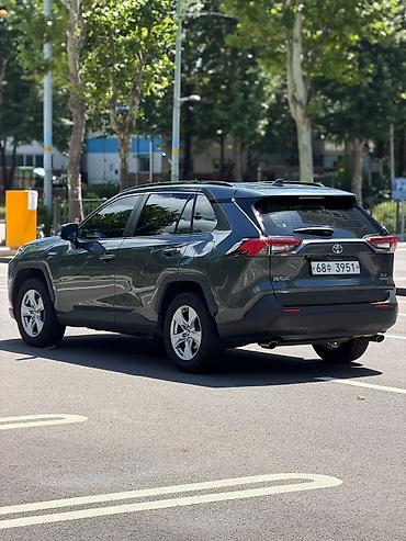 byd leopard 5: Toyota RAV4: 2019 г., 2.5 л, Автомат, Гибрид, Кроссовер — 5