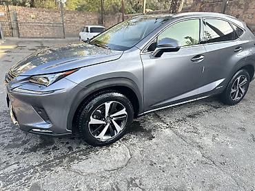 Lexus NX: 2021 г., Автомат, Гибрид, Кроссовер