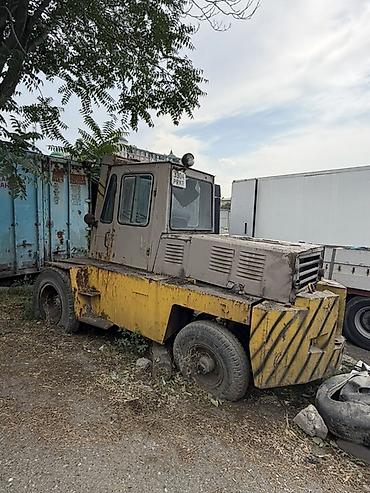bruce 2r: Погрузчик, Колесный, Вилочный — 3