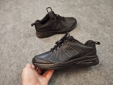 oglan krasofkalar: Tam Original New Balance. olcu uygun olmadigi ucun demey olar ki
