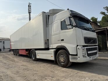 tayota runx: Тягач, Volvo, 2011 г., Рефрижератор