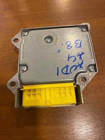 ancel obd2 scanner: MODUL KONTROLE AIRBAGA ZA AUDI A5, A4 - 8KO959655N | Modul kontrole — 1