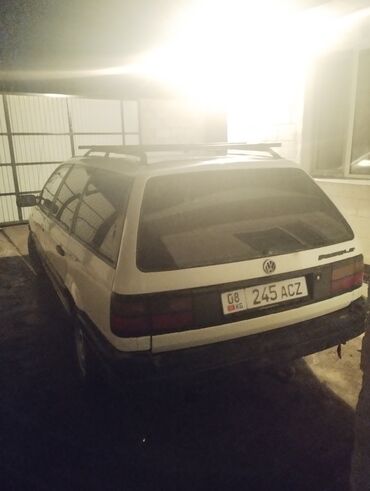 движок на пассат: Volkswagen Passat B3 Variant (универсал), белый. Основные