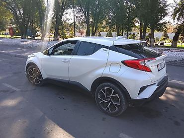bmw ош: Toyota C-HR: 2018 г., 2 л, Вариатор, Бензин, Кроссовер — 1