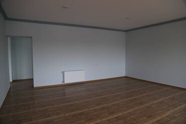 Digər kommersiya daşınmaz əmlakı: Nərimamov rayonu ziya buyadovda 300kv sahəsi olan servis icareye — 9