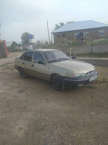 тойата прадо: Daewoo Nexia: 2006 г., 1.5 л, Механика, Бензин, Седан