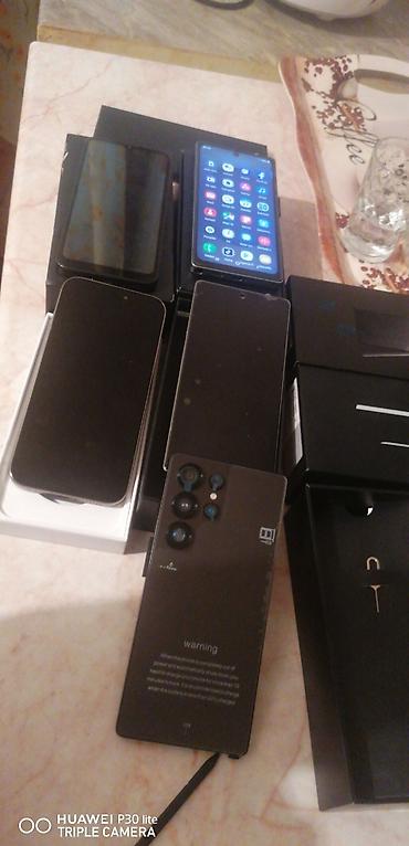 Samsung: Samsung Galaxy S24 Ultra i S25 Ultra – više komada, različite — 4