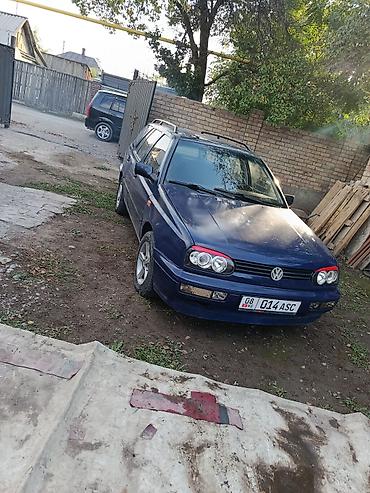 Volkswagen: Volkswagen Golf Variant: 1994 г., 1.6 л, Кол менен иштөөчү, Бензин, Универсал — 4