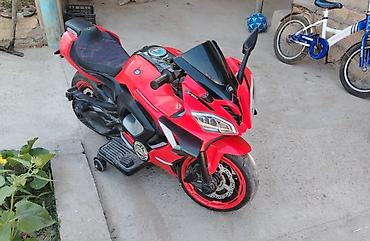 uşaq motosikleti: Uşaq üçün elektrikli motosiklet – sport dizayn. - Rəng: qırmızı/qara — 1