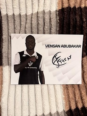 kappa: Məhsul: “Neftçi” futbolçularının imzalı kolleksiya kartları Təsvir: - — 3