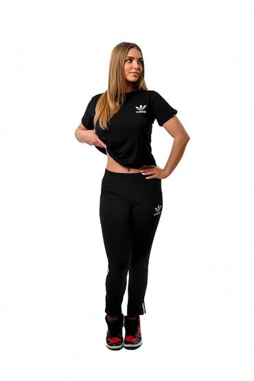 Kompleti: Adidas kompleti pamuk elastin 
S M L XL XXL
Cena 2300 din — 8