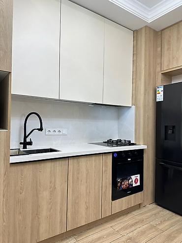 Продажа квартир: 3 комнаты, 98 м², 7 этаж — 21