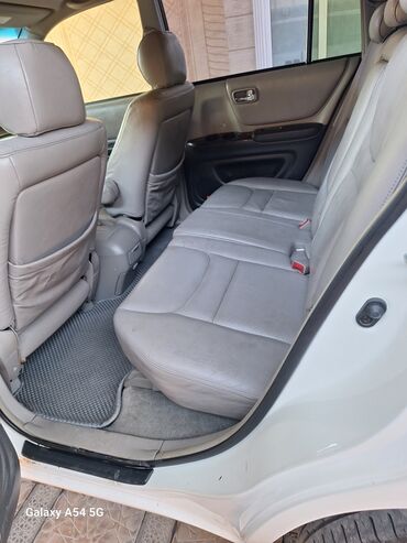 Toyota: Toyota Highlander: 2002 г., 0.3 л, Кроссовер at lalafo.kg — 8 Toyota: Toyota Highlander: 2002 г., 0.3 л, Кроссовер — 8