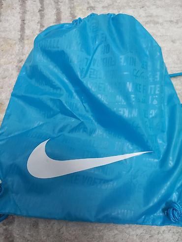 Бутсы: Футбольные бутсы Nike Phantom Luna (FG) — ярко‑голубой цвет. Оригинал — 4