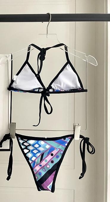 kaşa: Emilio Pucci üçbucaq kəsimli bikini dəsti - Ölçü: Etiketdə M amma — 2