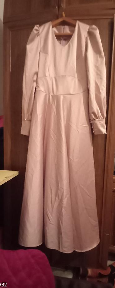 Блузки: Женская одежда — несколько вещей 1) Блуза-пиджак из атласной ткани — 10