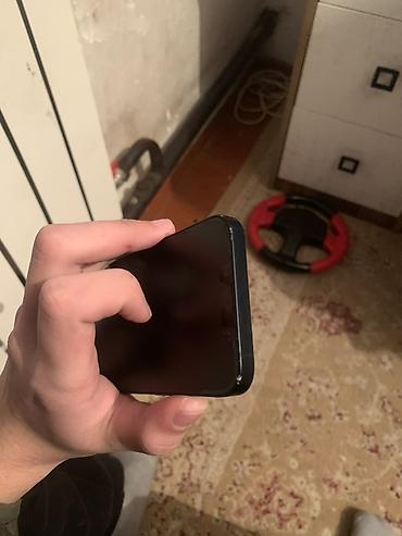 Apple iPhone: IPhone 13, Б/у, 128 ГБ, Черный, Чехол, Коробка, 79 % — 2