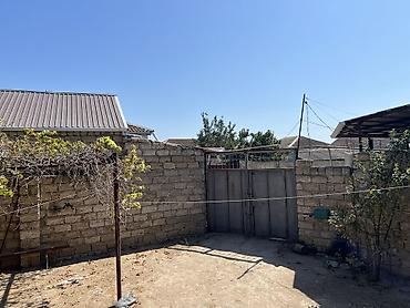 Həyət evləri və villaların satışı: Binə 3 otaqlı, 250 kv. m, Kredit yoxdur, Orta təmir — 5