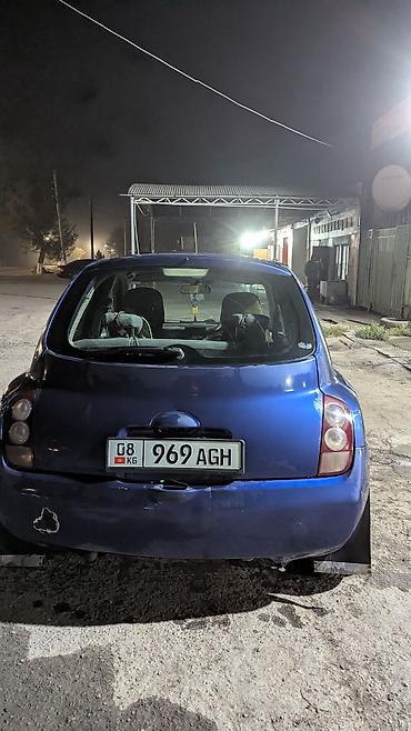 с4 2: Nissan March: 2002 г., Бензин — 2