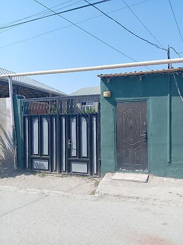 Satılır: həyət evi - Giriş: dəmir darvaza və ayrıca piyada qapısı