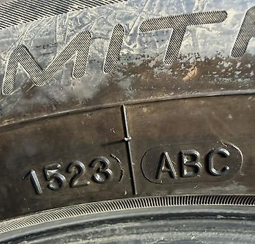 175 60 15: Шины 245 / 55 / R 19, Зима, Б/у, Комплект, Внедорожные (АТ/МТ), Maxxis — 6