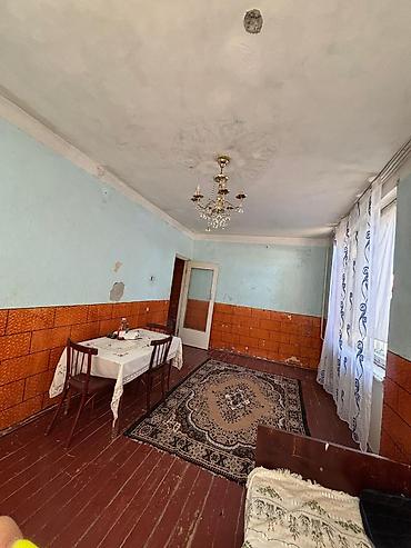 salyanda evler: 5 mertebeli binanin 1 mertebesi lelinqrad tipli 2 otaqli evimiz — 5