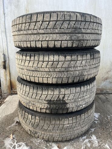 Шины: Шины 185 / 65 / R 15, Зима, Б/у, Комплект, Легковые, Япония, Bridgestone