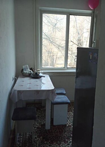 цена 1 комнатной квартиры: 1 комната, 33 м², 104 серия, 2 этаж, Евроремонт