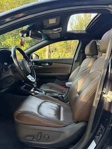 kia ev3: Kia K3: 2019 г., 1.6 л, Вариатор, Бензин, Седан — 5