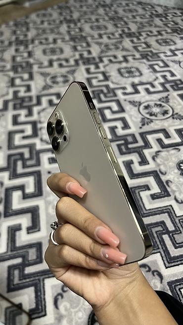 11 pro max 256: IPhone 13 Pro Maх, цвет золотой 256 гб, акб 76% - Экран 6.1" Super — 5