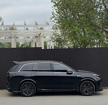 Lixiang: Lixiang L8: 2025 г., 1.6 л, Автомат, Гибрид, Кроссовер — 3