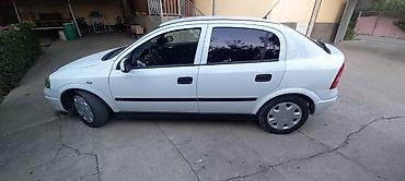 Vauxhall: Opel Astra: 2002 г., 1.6 л, Кол менен иштөөчү, Бензин, Седан — 2