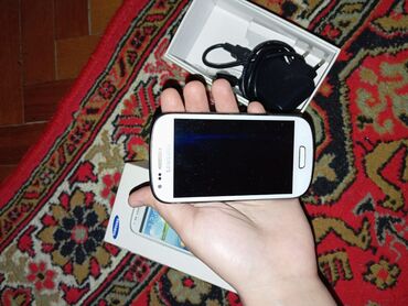 Samsung: Samsung Galaxy S3 Mini, rəng - Ağ