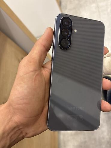 pad mini 6: Samsung Galaxy A56, 128 GB, rəng - Boz, İki sim kartlı — 2