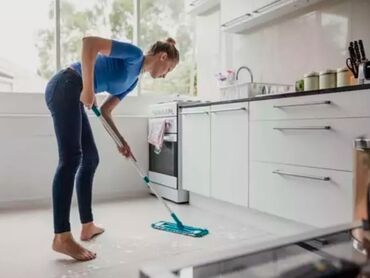 ev temizlik işi: Salam.Evlere temizliye gedirem qiymet razilasma yolu ile isimde cox