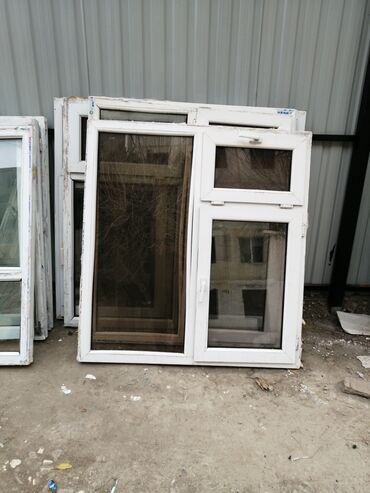 Plastik pəncərələr: Ağ rəngdə plastik pəncərə. Bu pəncərə, müxtəlif layihələrdə istifadə — 5