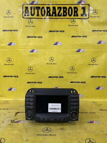 автозапчасти мерседес: Монитор двудиновый на Mercedes Benz w220, привозной из Японии, в